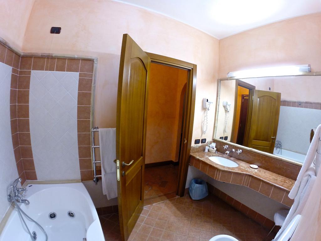 Antica Filanda Hotel Capri Leone ภายนอก รูปภาพ