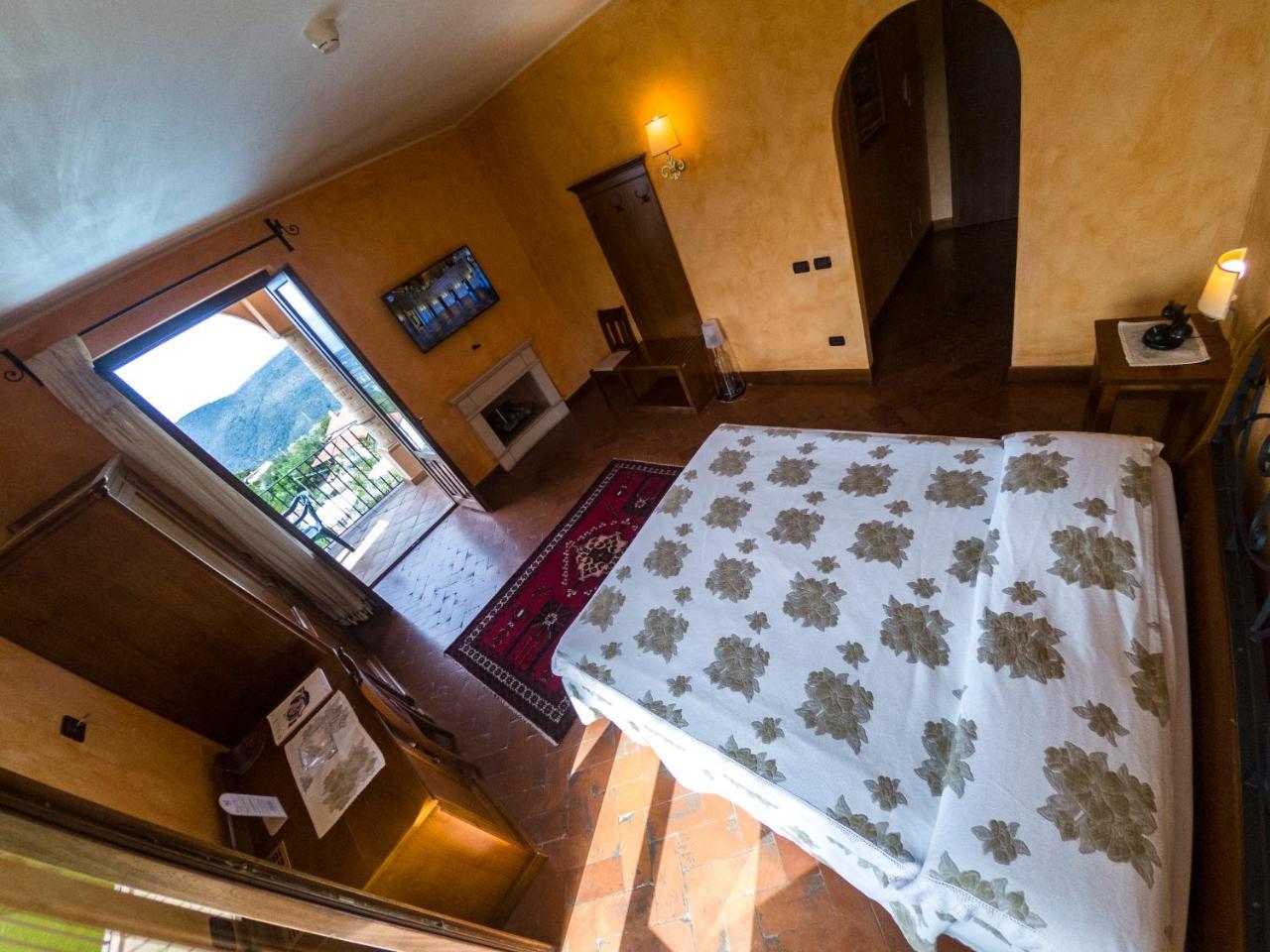 Antica Filanda Hotel Capri Leone ภายนอก รูปภาพ